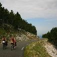 MTB_expedice/2006.07-4-Provance/fotky/106-Mount_Ventoux_(Vasek_foto).jpg